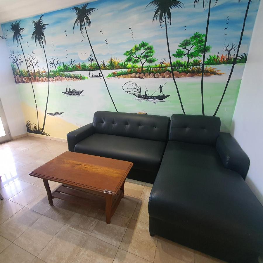 Bricos Appartement Sud Foire Dakar Luaran gambar
