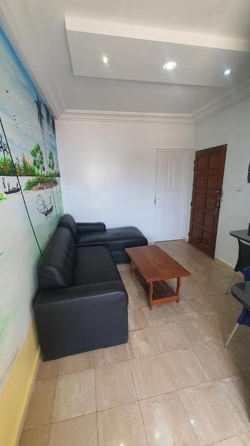 Bricos Appartement Sud Foire Dakar Luaran gambar