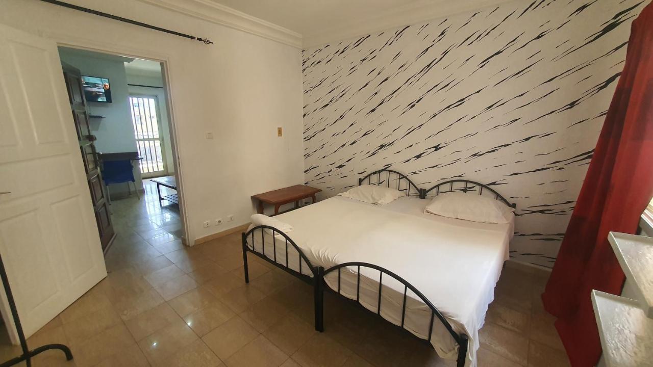 Bricos Appartement Sud Foire Dakar Luaran gambar