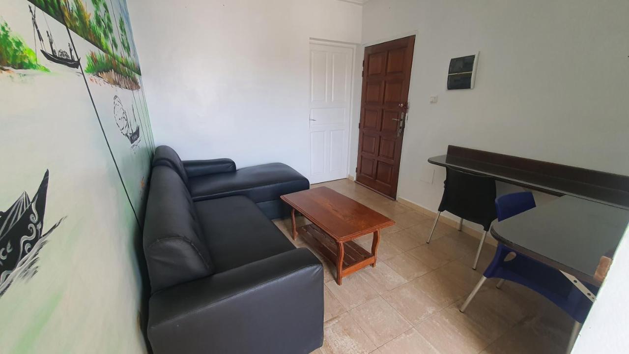 Bricos Appartement Sud Foire Dakar Luaran gambar