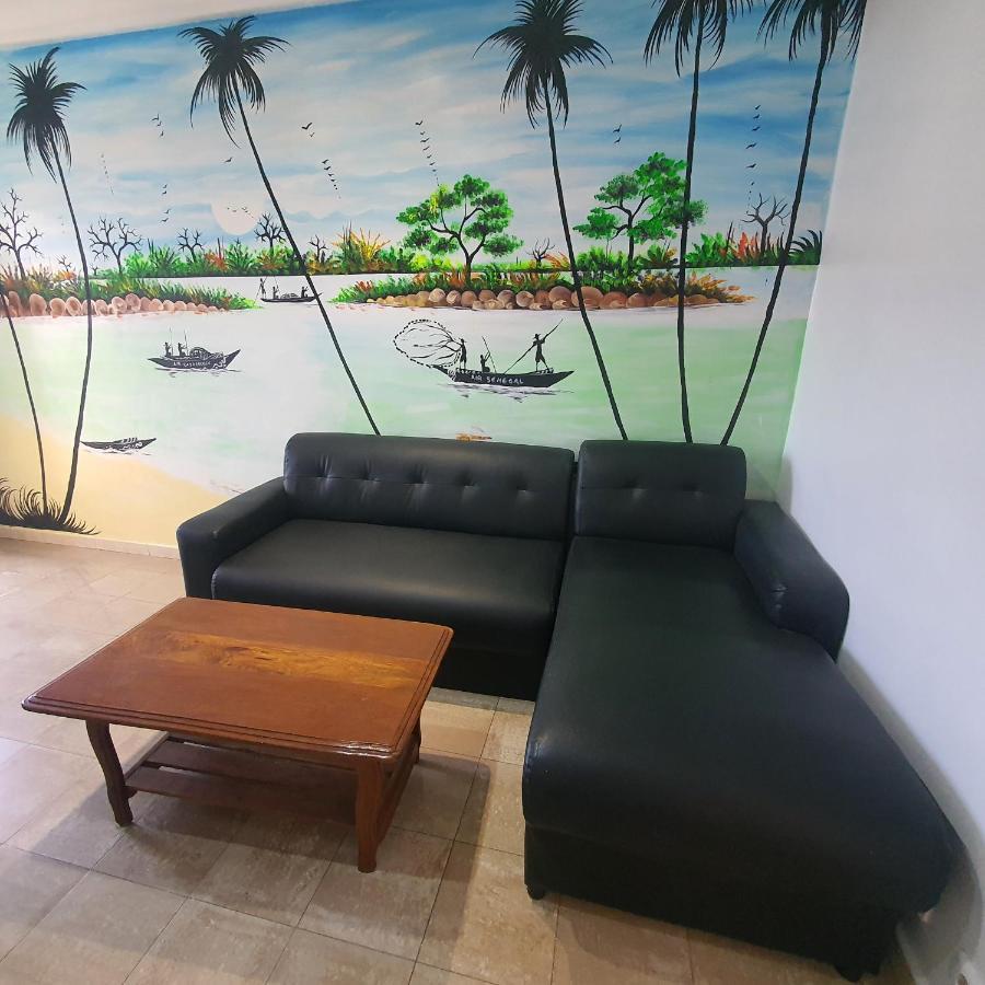 Bricos Appartement Sud Foire Dakar Luaran gambar